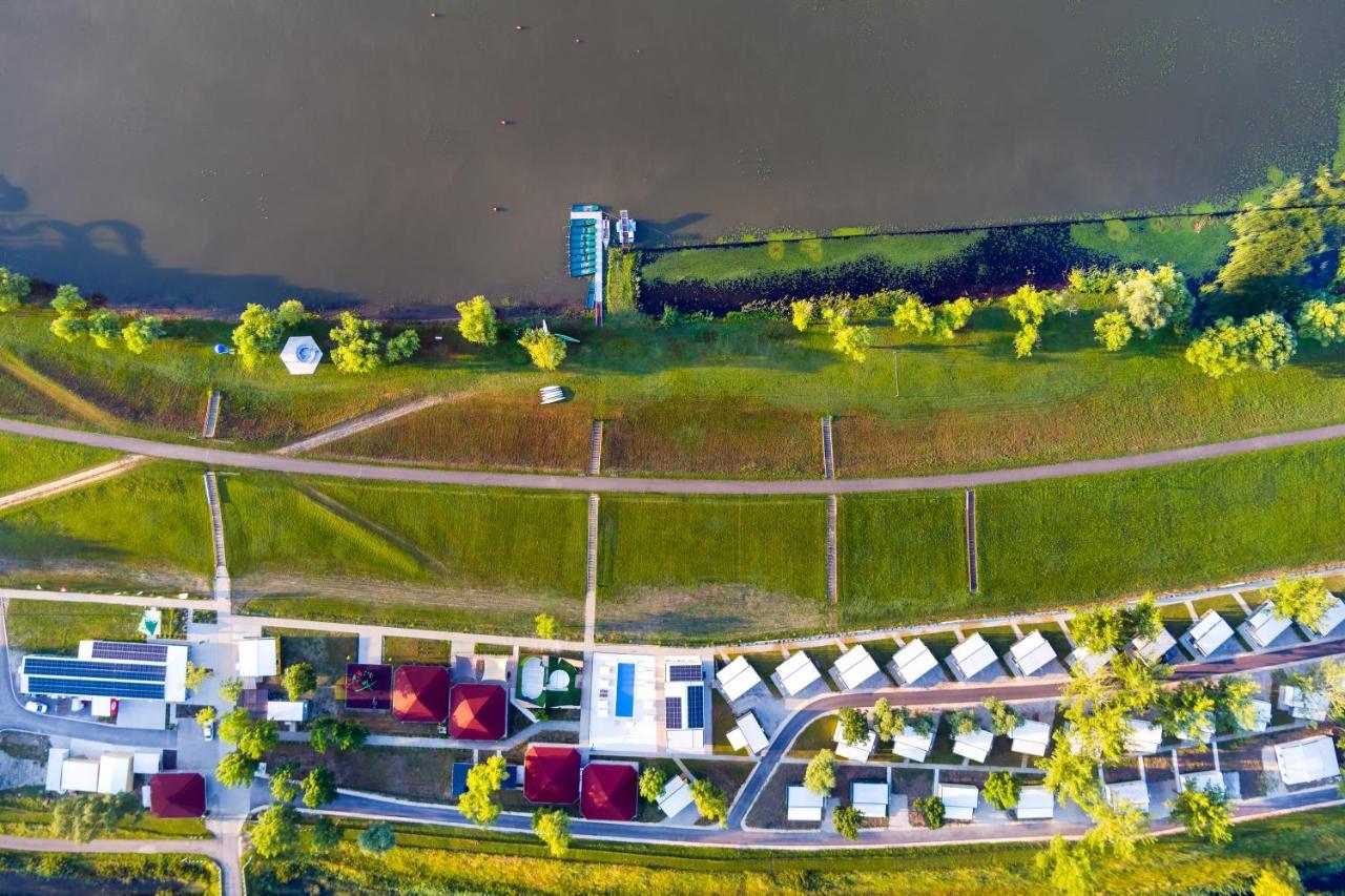 Tisza-To Apartmanpark Kiskore Экстерьер фото