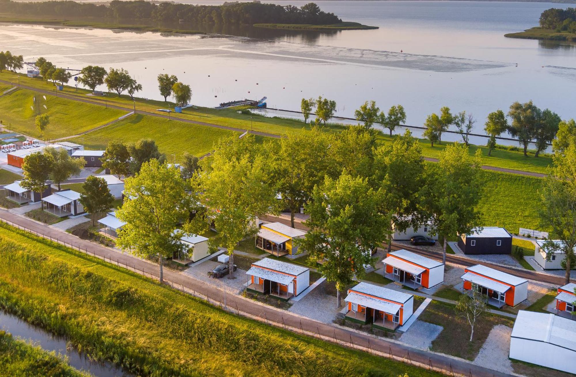 Tisza-To Apartmanpark Kiskore Экстерьер фото
